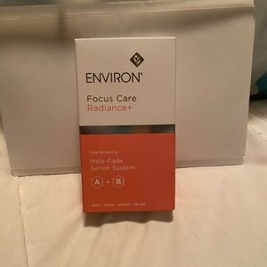Environ Focus Care Radiance+ Vita-botanical Mela-Fade Serum System